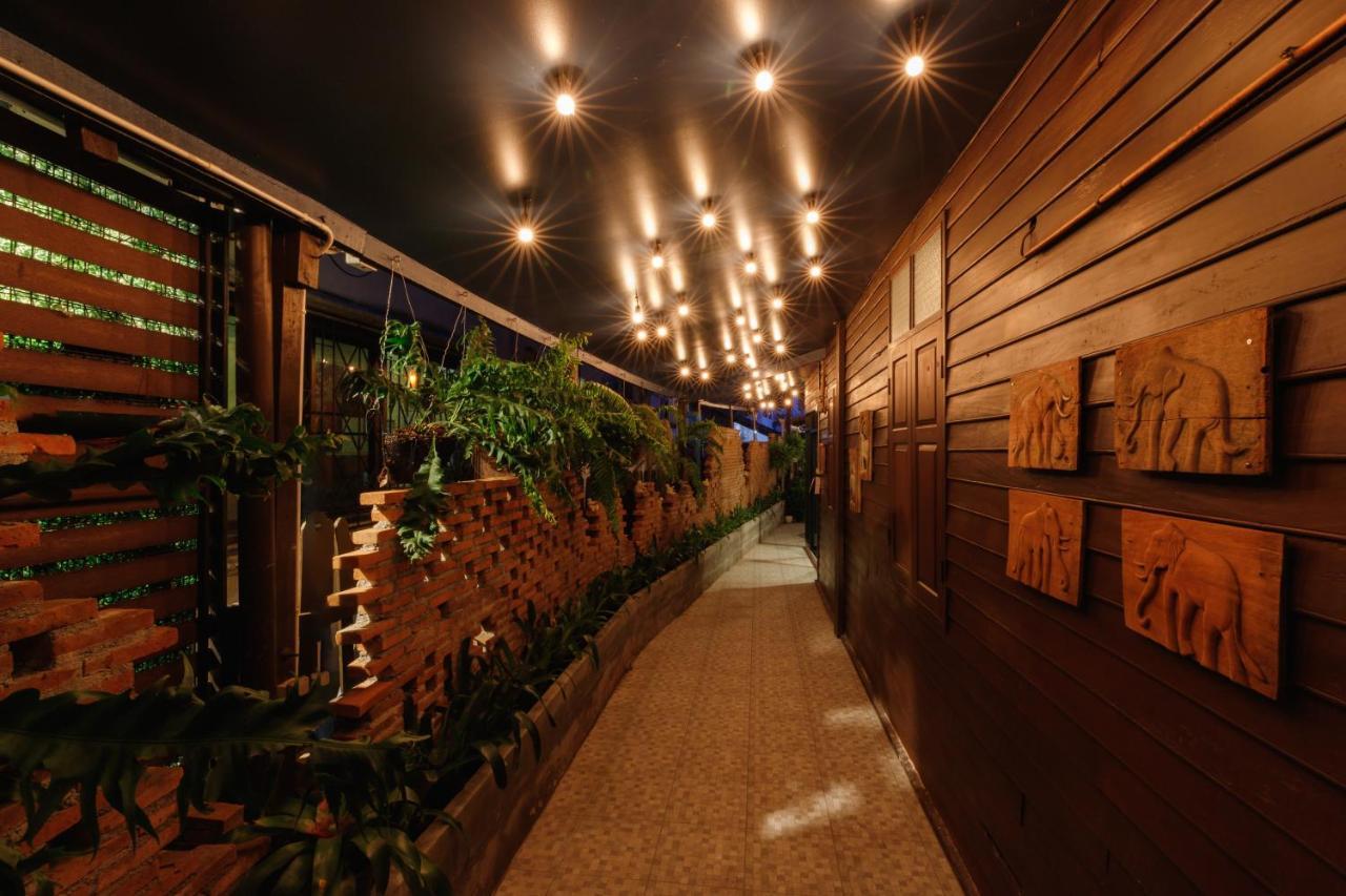 Ilili House Hostel Chiang Mai Exterior foto